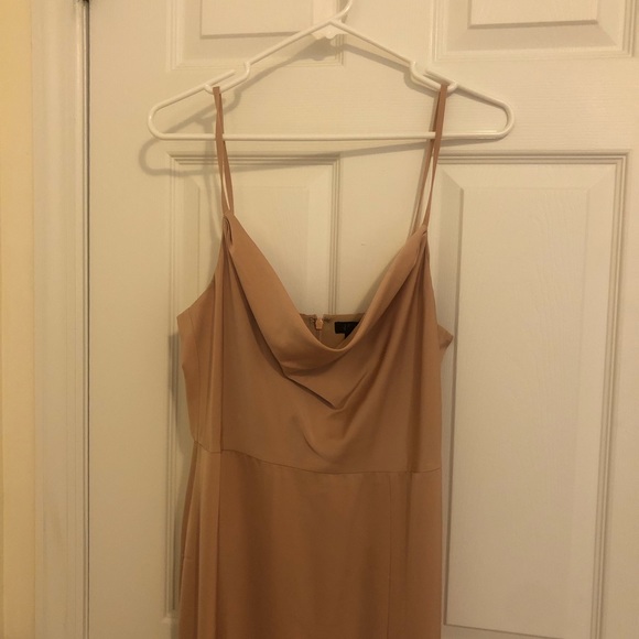 NBD Lila Gown Champagne - Picture 6 of 7